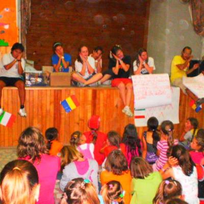 8-12 august: Dofteana: Campusul pentru copii "Timpul"