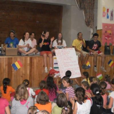 8-12 august: Dofteana: Campusul pentru copii "Timpul"