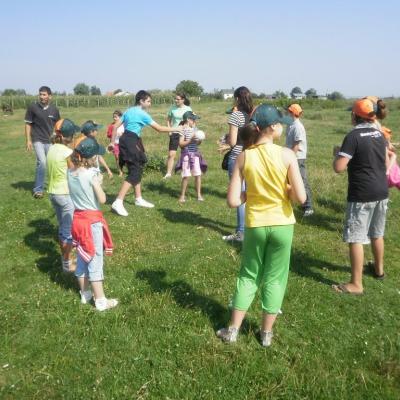 8-10 august: Mirceşti: Sfârşit de stagiune al campusurilor "Verii Împreună"