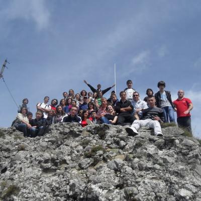 11 august: O excursie cu tinerii din Buhonca şi Oţeleni la Ceahlău
