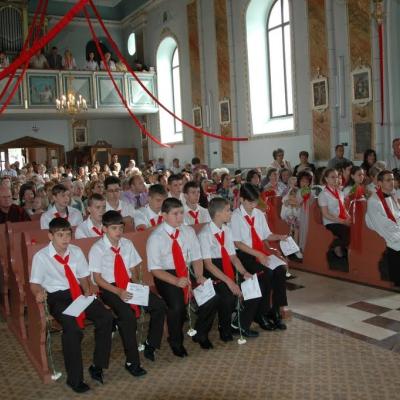 28 august: Gura Humorului: Administrarea sacramentului Mirului