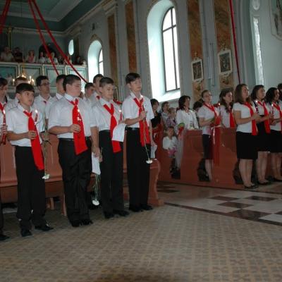 28 august: Gura Humorului: Administrarea sacramentului Mirului
