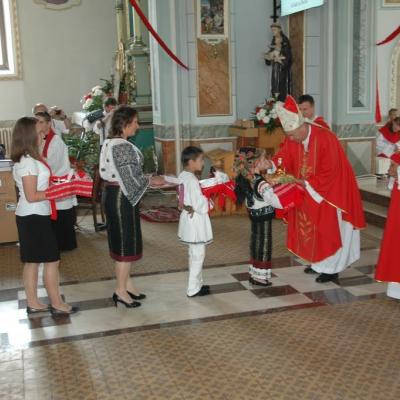 28 august: Gura Humorului: Administrarea sacramentului Mirului