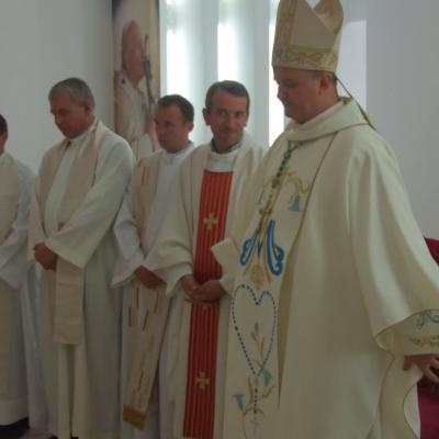 4 septembrie: Sprânceana: Sărbătoarea hramului