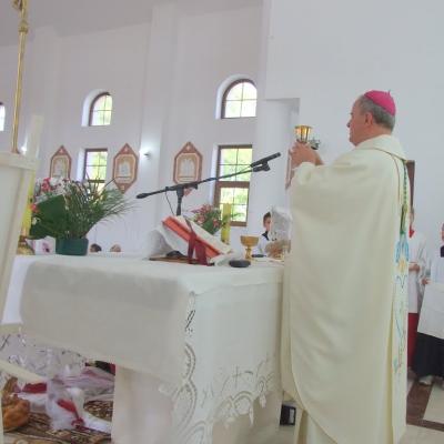 4 septembrie: Sprânceana: Sărbătoarea hramului