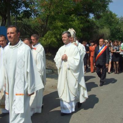 4 septembrie: Sprânceana: Sărbătoarea hramului