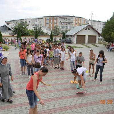 5-11 septembrie: Huşi ("Sfântul Anton"): Campus pentru copii