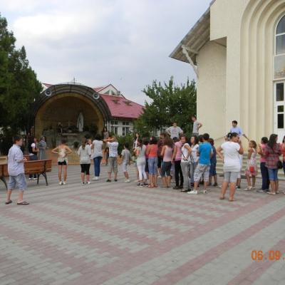5-11 septembrie: Huşi ("Sfântul Anton"): Campus pentru copii