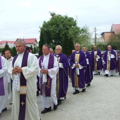 7 septembrie: Adjudeni: Funeraliile părintelui Mihai Gal