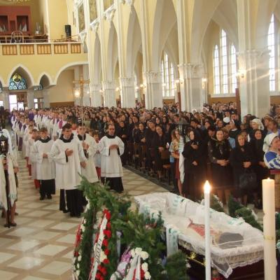 7 septembrie: Adjudeni: Funeraliile părintelui Mihai Gal