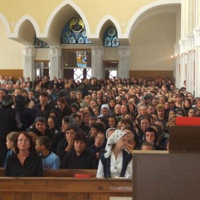 7 septembrie: Adjudeni: Funeraliile părintelui Mihai Gal