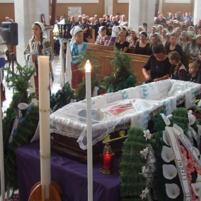 7 septembrie: Adjudeni: Funeraliile părintelui Mihai Gal