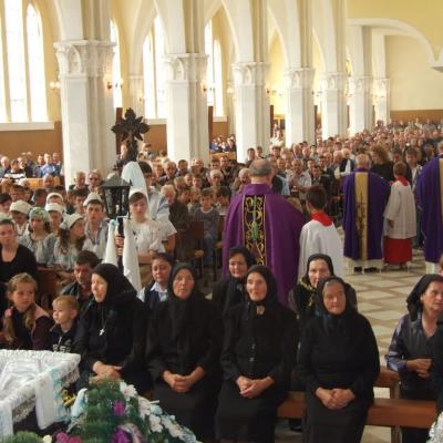 7 septembrie: Adjudeni: Funeraliile părintelui Mihai Gal
