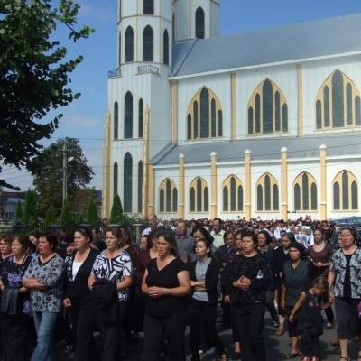 7 septembrie: Adjudeni: Funeraliile părintelui Mihai Gal