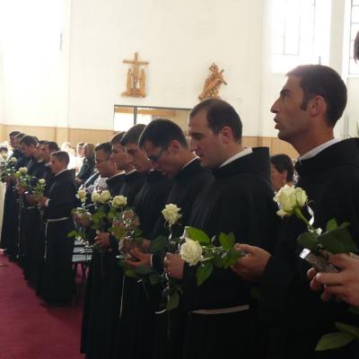 10 septembrie: Roman: Profesiune solemnă la Institutul Teologic Franciscan