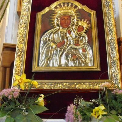11 septembrie: Rădăuţi: Sărbătoarea hramului bisericii parohiale