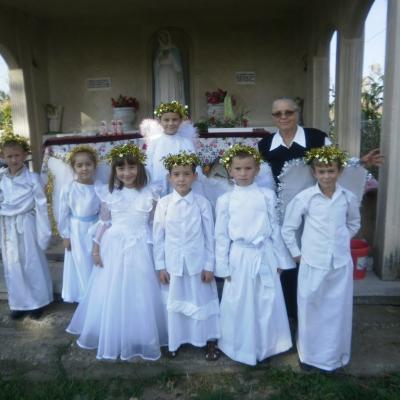 17 septembrie: Buhonca: Administrarea sacramentului Mirului