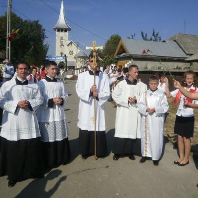 17 septembrie: Buhonca: Administrarea sacramentului Mirului