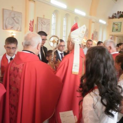 17 septembrie: Buhonca: Administrarea sacramentului Mirului