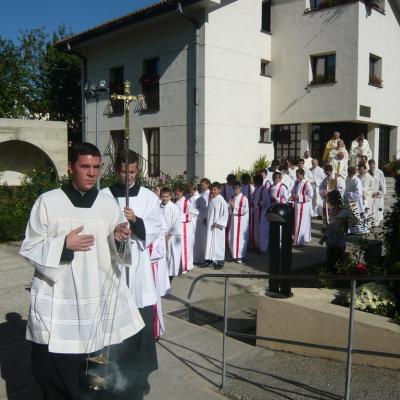 2 octombrie: Iaşi: Admirând-o pe sfânta Tereza a Pruncului Isus