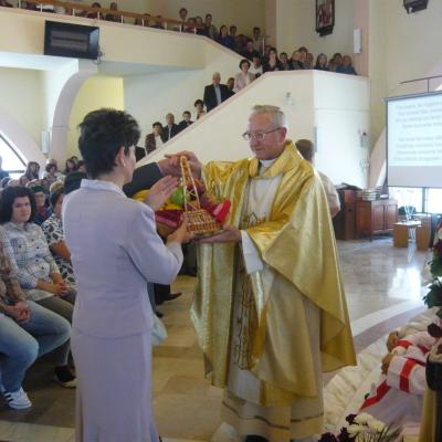 2 octombrie: Iaşi: Admirând-o pe sfânta Tereza a Pruncului Isus