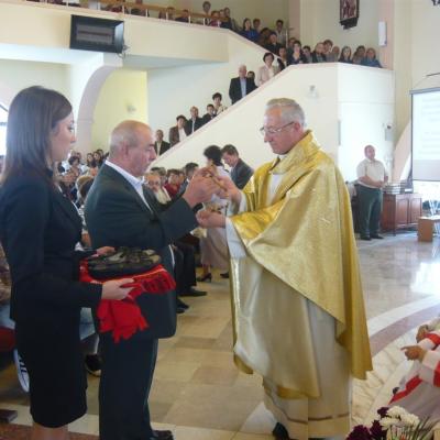 2 octombrie: Iaşi: Admirând-o pe sfânta Tereza a Pruncului Isus
