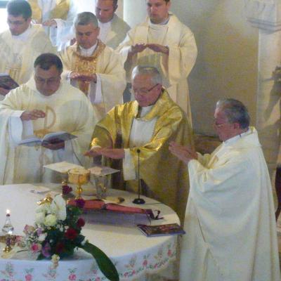 2 octombrie: Iaşi: Admirând-o pe sfânta Tereza a Pruncului Isus