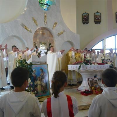 2 octombrie: Iaşi: Admirând-o pe sfânta Tereza a Pruncului Isus