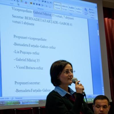 8 octombrie: Bacău: Adunarea Generală a Acţiunii Catolice