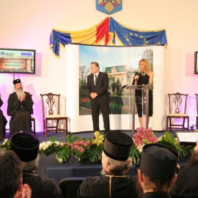 14 octombrie: Iaşi: Centrul Diecezan Caritas Iaşi premiat la "Seara Valorilor"