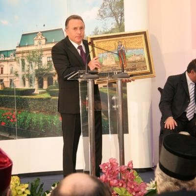 14 octombrie: Iaşi: Centrul Diecezan Caritas Iaşi premiat la "Seara Valorilor"
