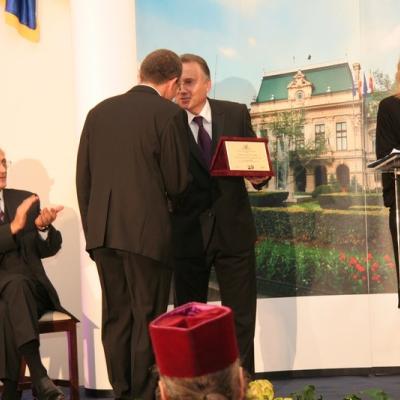 14 octombrie: Iaşi: Centrul Diecezan Caritas Iaşi premiat la "Seara Valorilor"