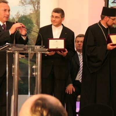 14 octombrie: Iaşi: Centrul Diecezan Caritas Iaşi premiat la "Seara Valorilor"