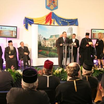 14 octombrie: Iaşi: Centrul Diecezan Caritas Iaşi premiat la "Seara Valorilor"