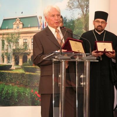 14 octombrie: Iaşi: Centrul Diecezan Caritas Iaşi premiat la "Seara Valorilor"