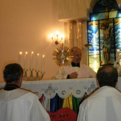 22 octombrie: Roman: Oră de rugăciune şi adoraţie pentru misionari