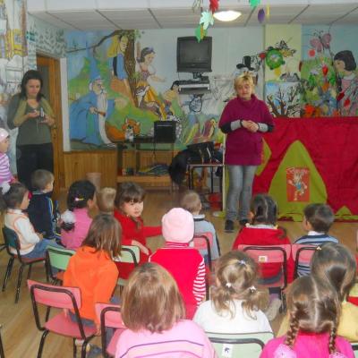 28-29 octombrie: Buruieneşti: Întâlniri ale educatoarelor, directoarelor şi responsabilelor din grădiniţele confesionale din dieceză
