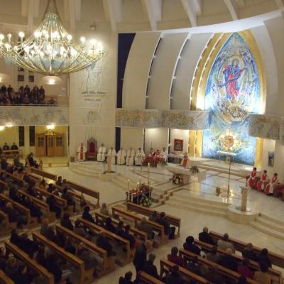 1 noiembrie: Iaşi: Liturghie cu requiem solemn pentru sufletele episcopilor şi preoţilor decedaţi