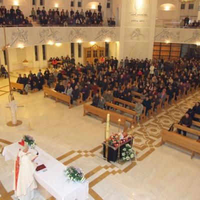 1 noiembrie: Iaşi: Liturghie cu requiem solemn pentru sufletele episcopilor şi preoţilor decedaţi