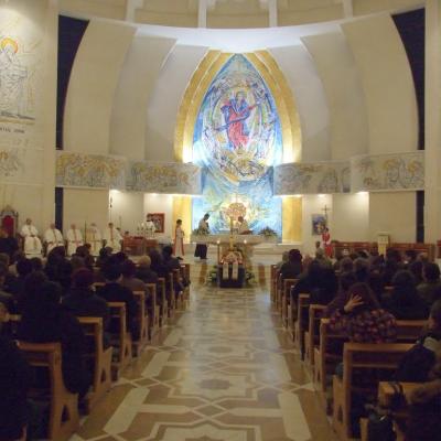 1 noiembrie: Iaşi: Liturghie cu requiem solemn pentru sufletele episcopilor şi preoţilor decedaţi