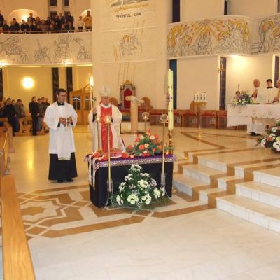 1 noiembrie: Iaşi: Liturghie cu requiem solemn pentru sufletele episcopilor şi preoţilor decedaţi