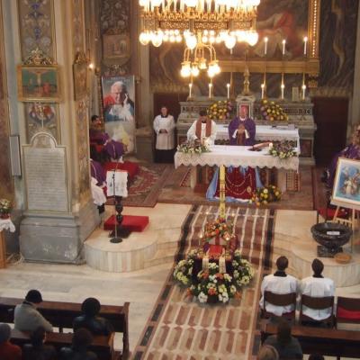 2 noiembrie: Iaşi: Liturghie cu requiem in catedrala "Adormirea Maicii Domnului" şi rugăciuni pentru răposaţi la cimitirul "Eternitatea" din Iaşi