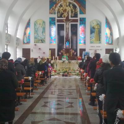 6 noiembrie: Valea Mică: Ziua Recoltei şi a Recunoştinţei
