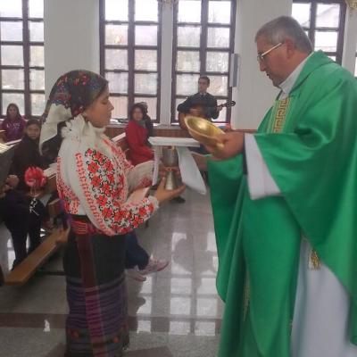 6 noiembrie: Valea Mică: Ziua Recoltei şi a Recunoştinţei