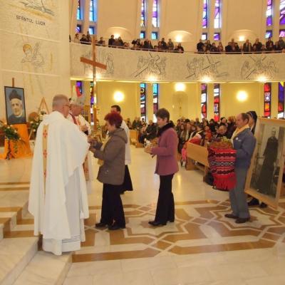 13 noiembrie: Iaşi: Zile de sărbătoare pentru Fiicele Sfintei Maria a Divinei Providenţe (II)