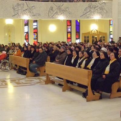 13 noiembrie: Iaşi: Zile de sărbătoare pentru Fiicele Sfintei Maria a Divinei Providenţe (II)