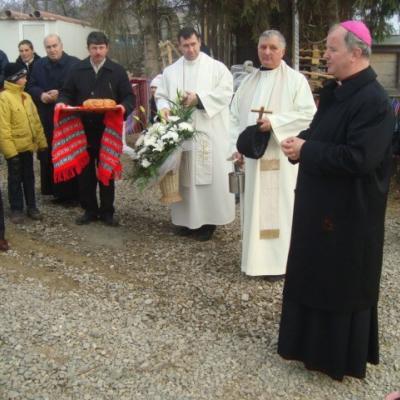 20 noiembrie: Bogdăneşti: Sfinţirea pietrei de temelie a noii biserici