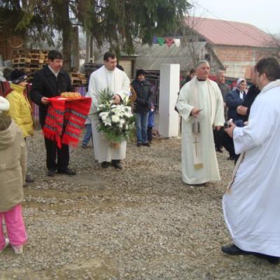 20 noiembrie: Bogdăneşti: Sfinţirea pietrei de temelie a noii biserici
