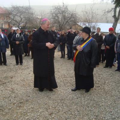 20 noiembrie: Bogdăneşti: Sfinţirea pietrei de temelie a noii biserici