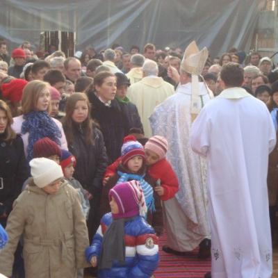 20 noiembrie: Bogdăneşti: Sfinţirea pietrei de temelie a noii biserici